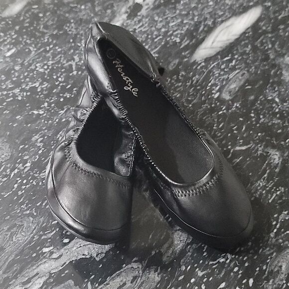 BRAND NEW HERSTYLE CONFORTABLE SOFT ROUND TOE FLAT SLIP-ON LOAFER SHOES - Picture 12 of 16